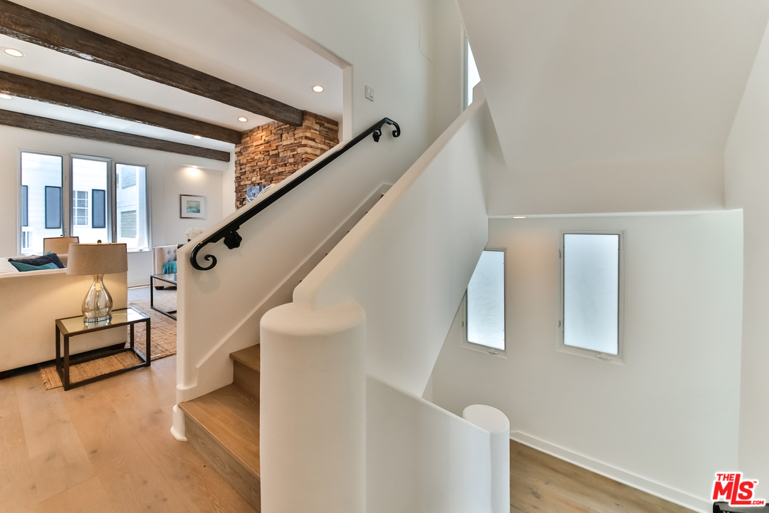 124 Reef Mall Marina del Rey, CA 90292 - Photo 15 of 44