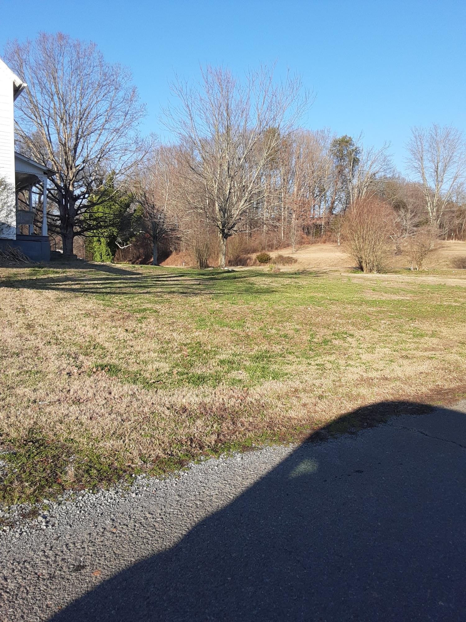104 Nichols Road Sweetwater, TN 37874 - Photo 3 of 16 Gallery Image 3