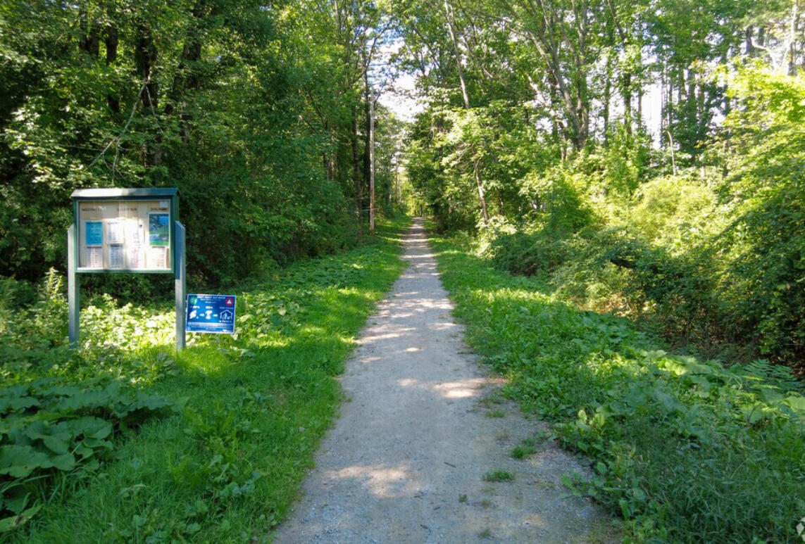 9-11 Bismark Street Portland, ME 04103 - Photo 12 of 17 Portland Trails