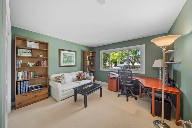 $875,000 | 1943 Sunnyside Circle, Northbrook, IL 60062