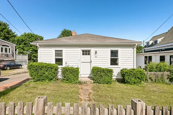 $566,000 | 42 East Main Street, Gloucester, MA 01930