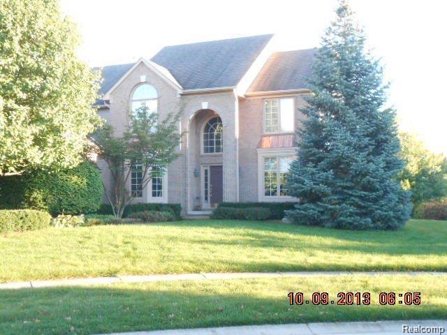 1376 Tulberry Circle Rochester, MI 48306 - Photo 1 of 1 tulberry.jpg