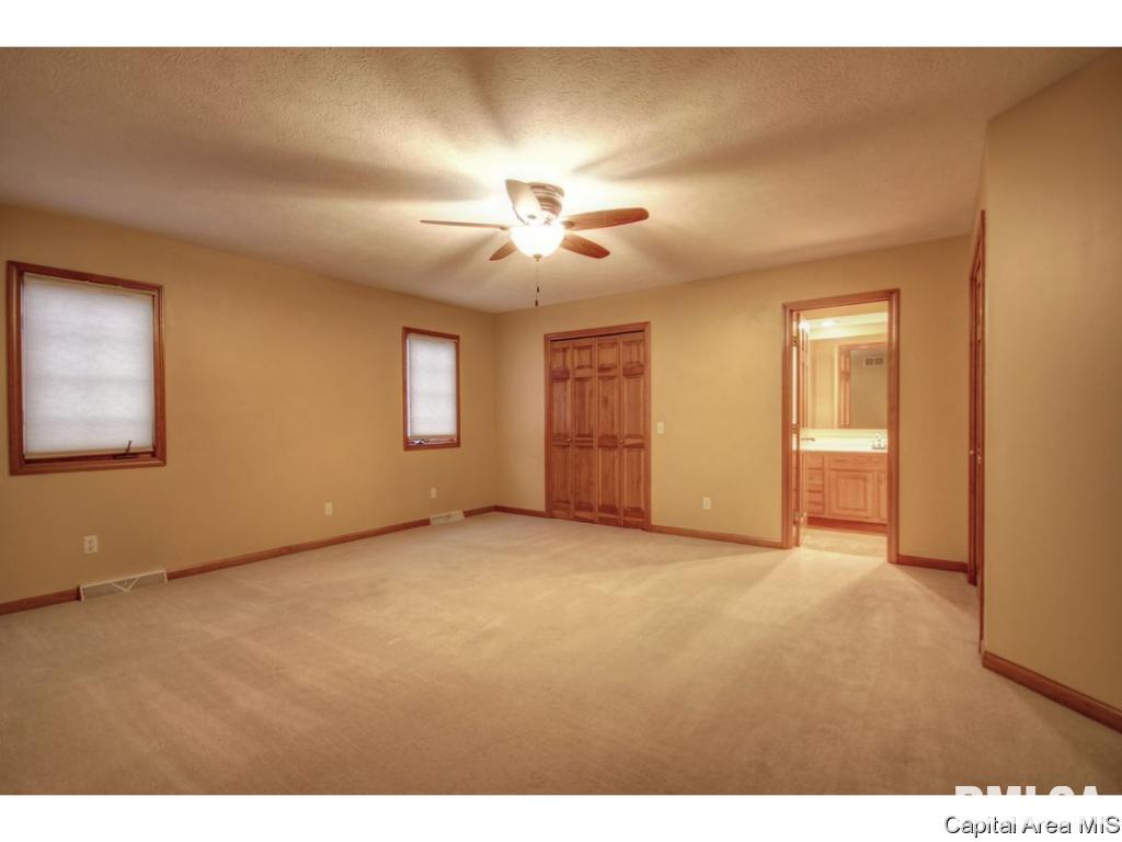 4537 Barrington Drive Springfield, IL 62711 - Photo 24 of 36 Gallery Image 24
