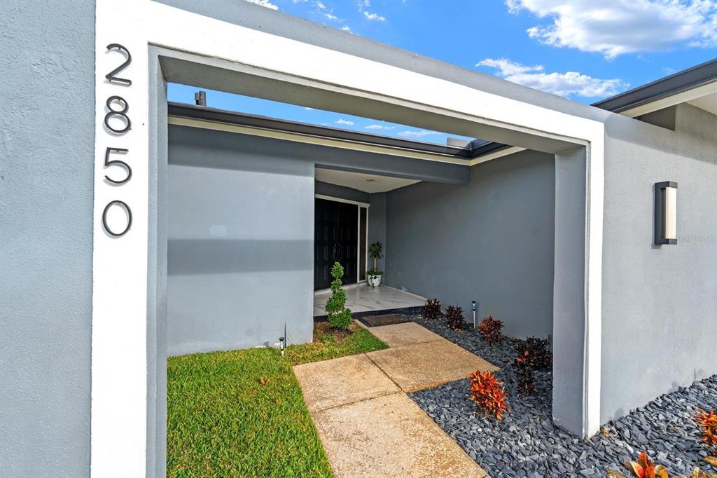 2850 Landover Drive Clearwater, FL 33761 - Photo 5 of 33