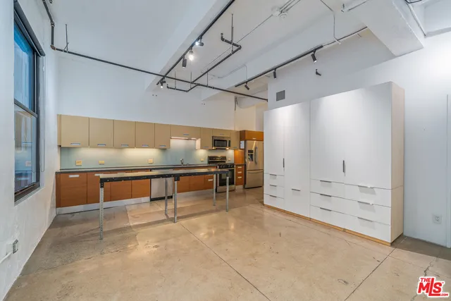 a view of a storage & utility room