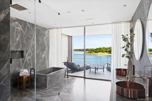 $17,900,000 | 2 B West Water Street, Sag Harbor, NY 11963