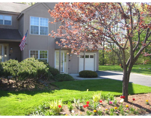 513 D Ridgefield Circle, Unit 513D Clinton, MA 01510 - Photo 1 of 1 Gallery Image 1