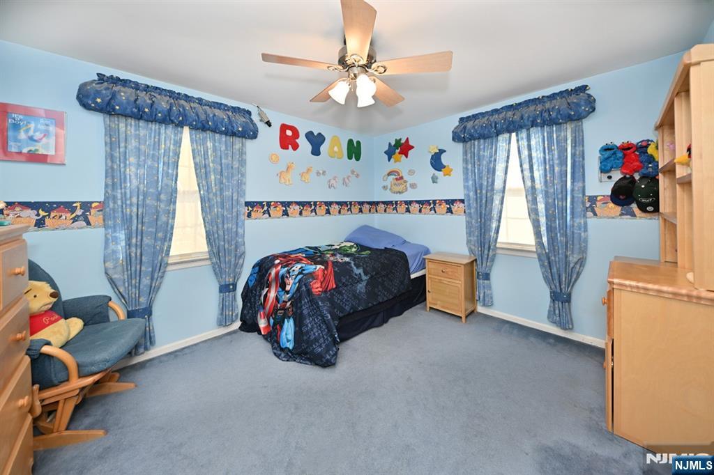 82 Arnot Place Paramus, NJ 07652 - Photo 15 of 48