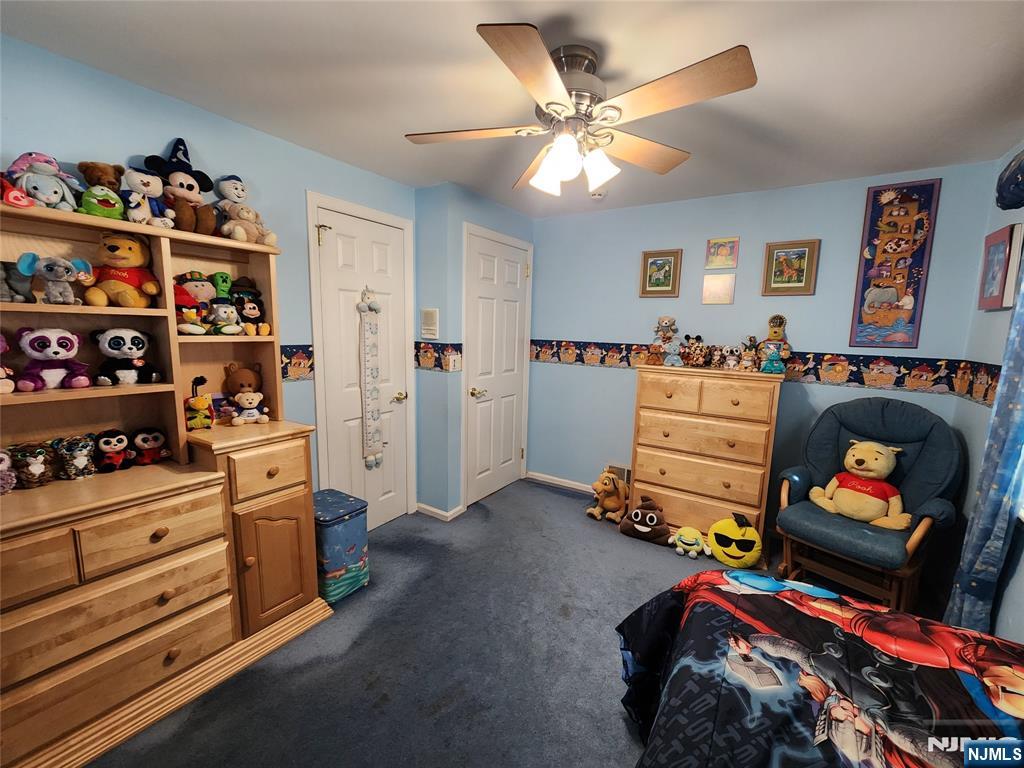 82 Arnot Place Paramus, NJ 07652 - Photo 16 of 48