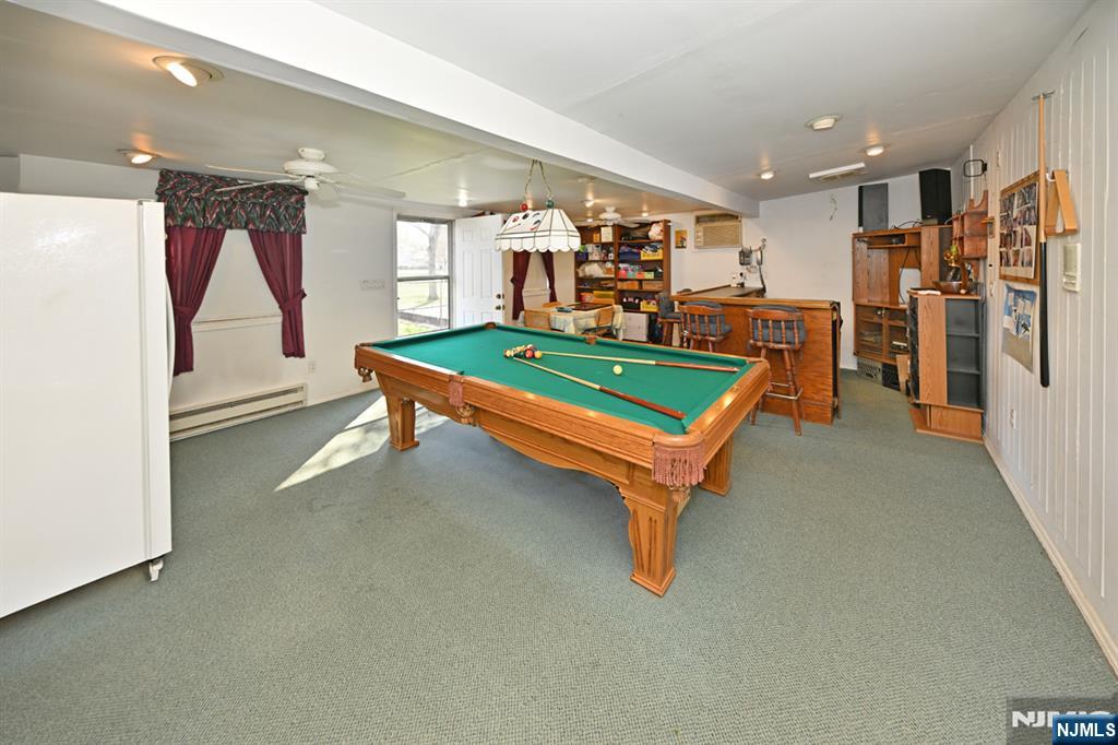 82 Arnot Place Paramus, NJ 07652 - Photo 21 of 48