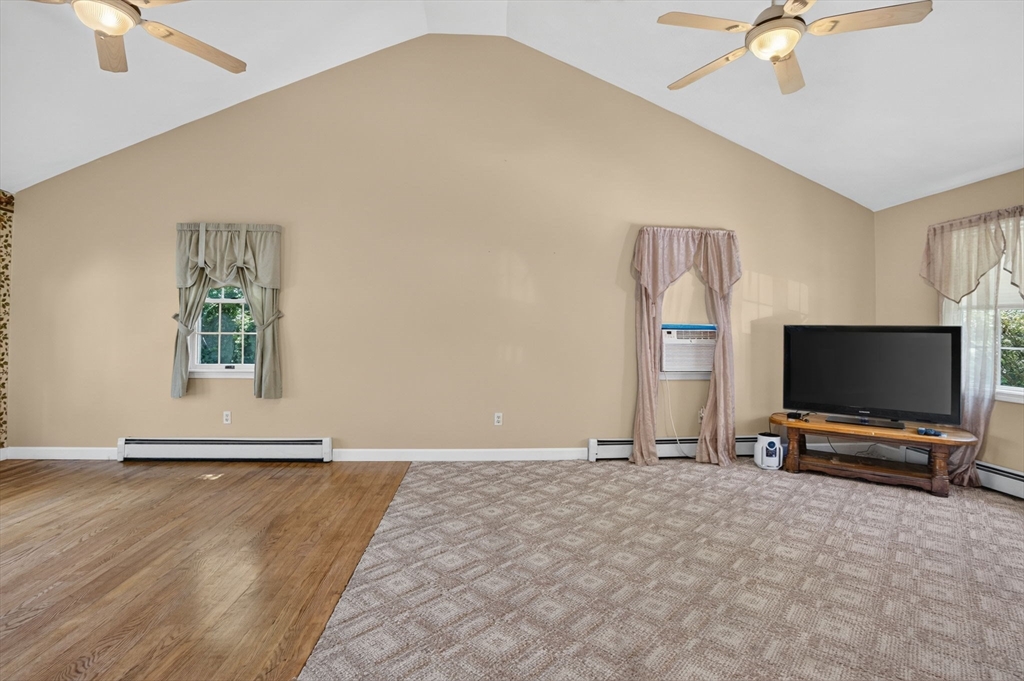 65 Phaeton Rock Road Lynn, MA 01904 - Photo 13 of 38