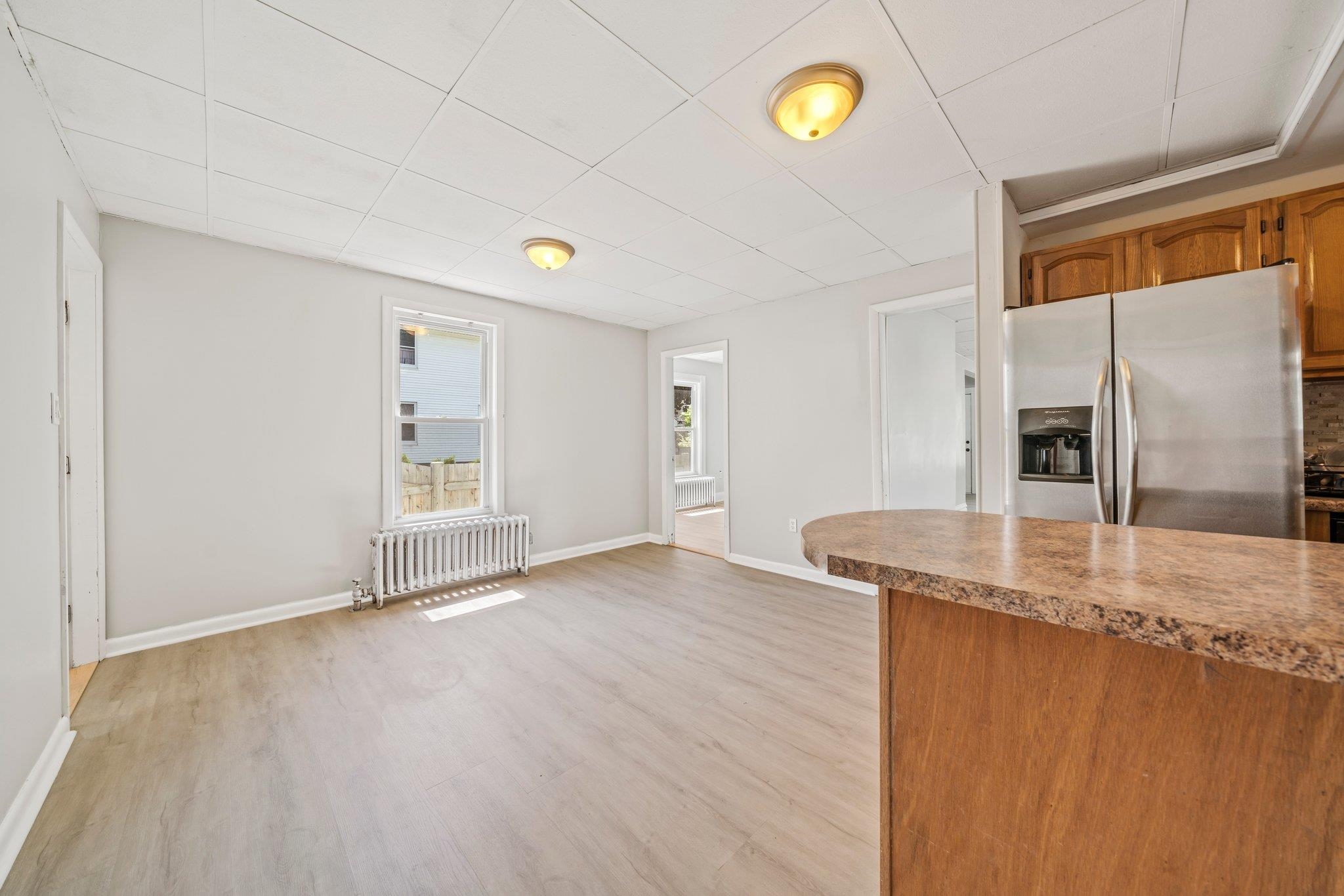 293 Calef Road Manchester, NH 03103 - Photo 6 of 25 Gallery Image 6