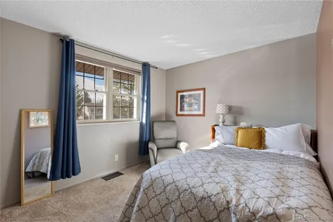 $499,000 | 3704 South Mission Parkway, Aurora, CO 80013