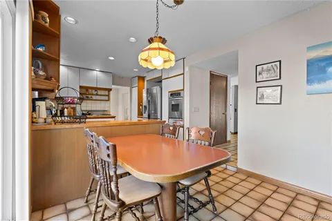 $499,000 | 3704 South Mission Parkway, Aurora, CO 80013