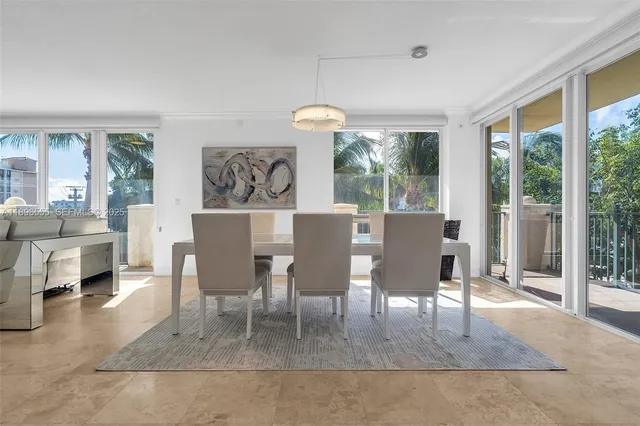 $4,695 | 9 Northeast 20th Avenue, Unit 302, Deerfield Beach, FL 33441