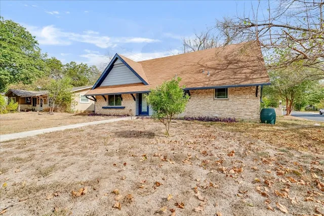 $4,500 | 8001 Briarwood Lane, Austin, TX 78757
