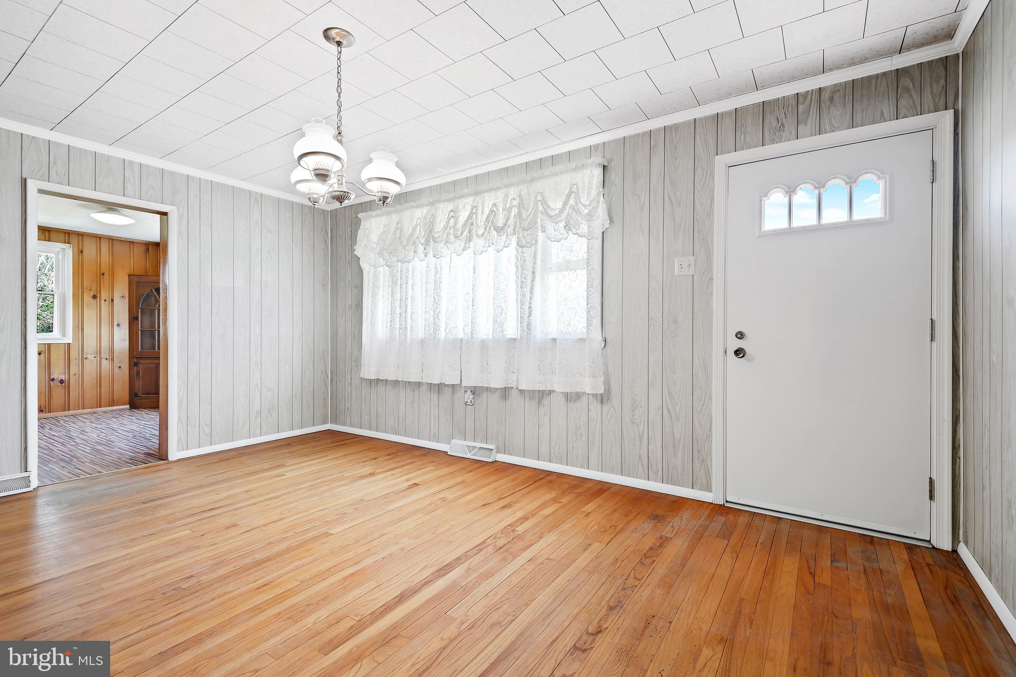 97 Miller Road Willow Street, PA 17584 - Photo 5 of 44 Gallery Image 5