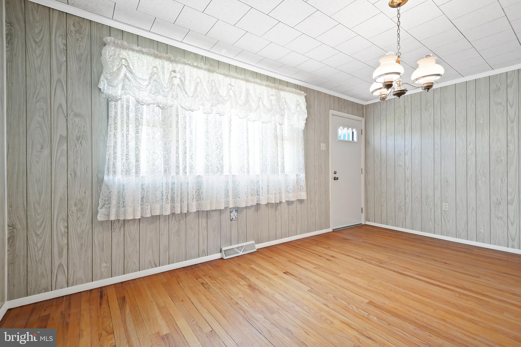 97 Miller Road Willow Street, PA 17584 - Photo 7 of 44 Gallery Image 7