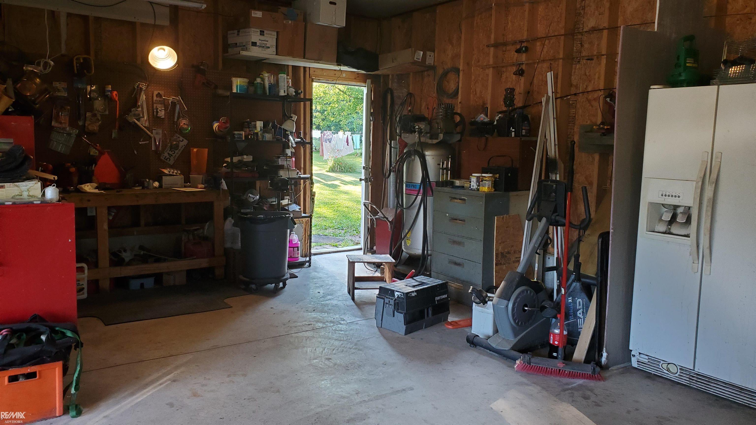4450 Wall Road Port Huron, MI 48060 - Photo 39 of 45 50091315-38.JPG