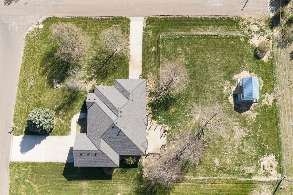 17956 157th Street Basehor, KS 66007 - Photo 4 of 8