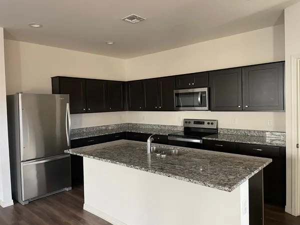 $2,200 | 2395 East Santa Ynez Drive, Casa Grande, AZ 85194