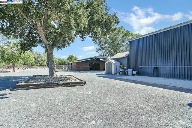 $2,099,888 | 3335 Kellogg Creek Road, Byron, CA 94514