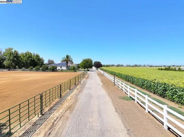 $2,099,888 | 3335 Kellogg Creek Road, Byron, CA 94514