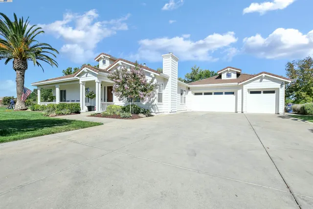 $2,099,888 | 3335 Kellogg Creek Road, Byron, CA 94514