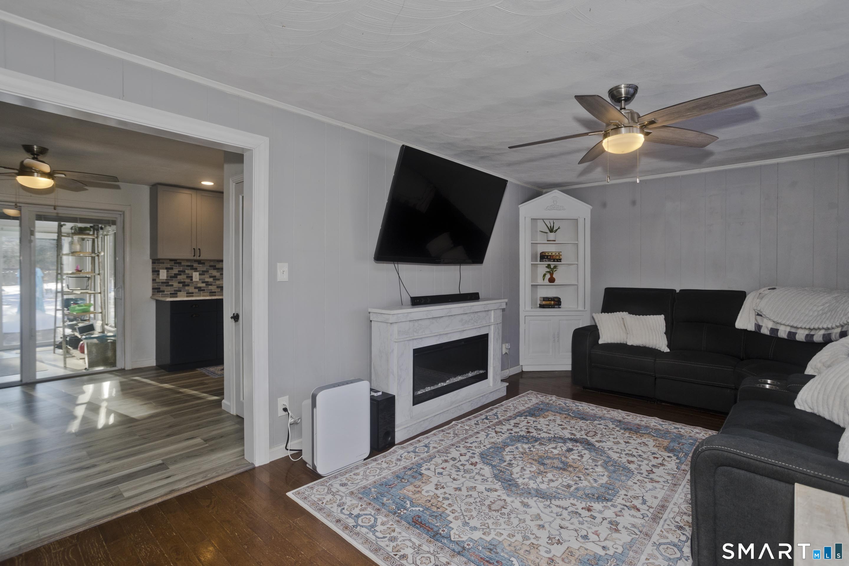 117 Sibley Avenue West Springfield, MA 01089 - Photo 14 of 40