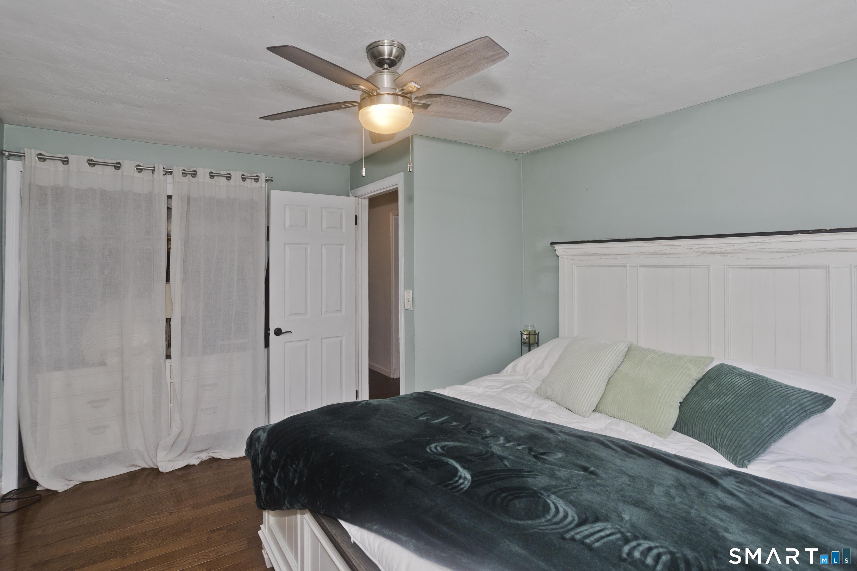 117 Sibley Avenue West Springfield, MA 01089 - Photo 23 of 40