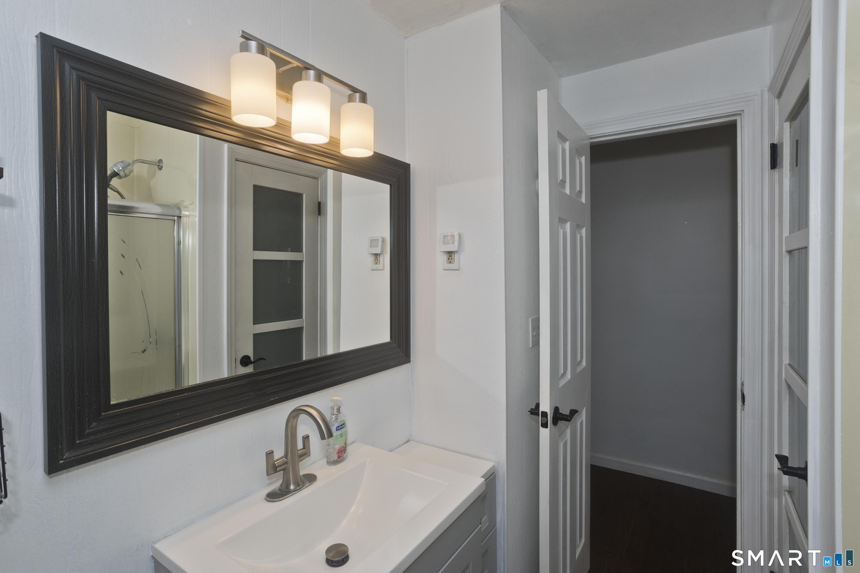 117 Sibley Avenue West Springfield, MA 01089 - Photo 25 of 40