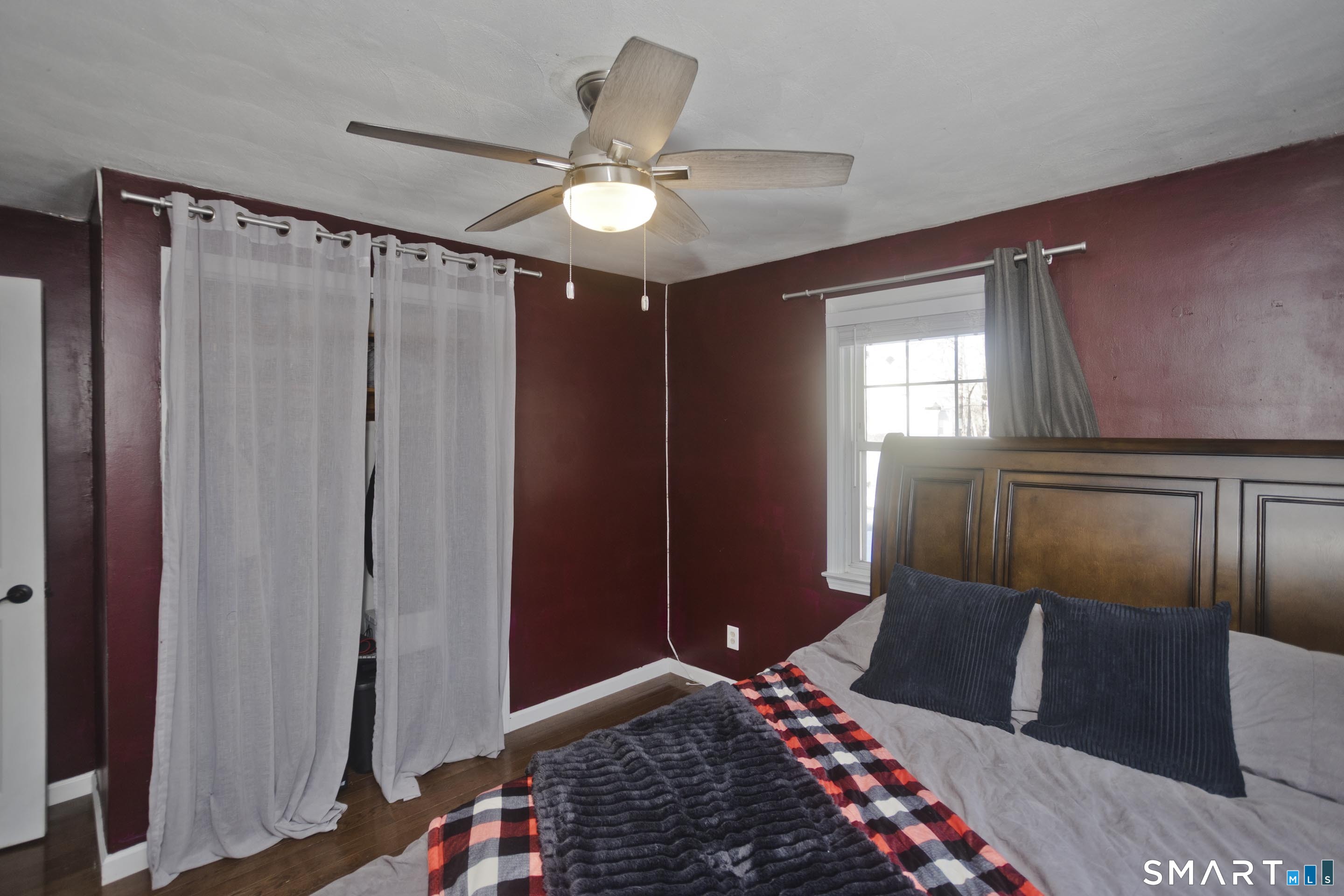 117 Sibley Avenue West Springfield, MA 01089 - Photo 29 of 40