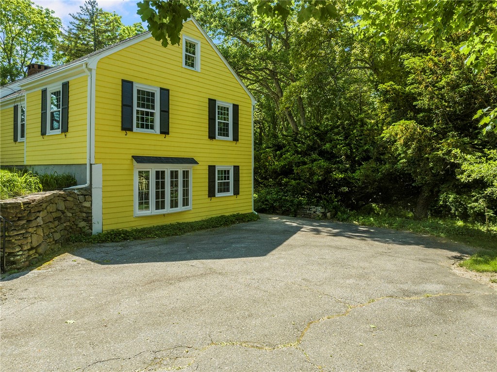 115 Middle Road East Greenwich, RI 02818 - Photo 36 of 44 Gallery Image 36
