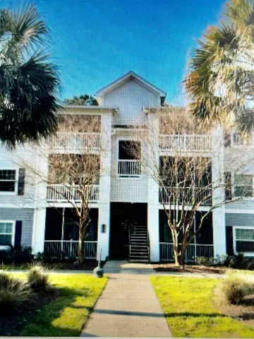 $420,000 | 1300 Park W Boulevard, Unit 601, Mount Pleasant, SC 29466
