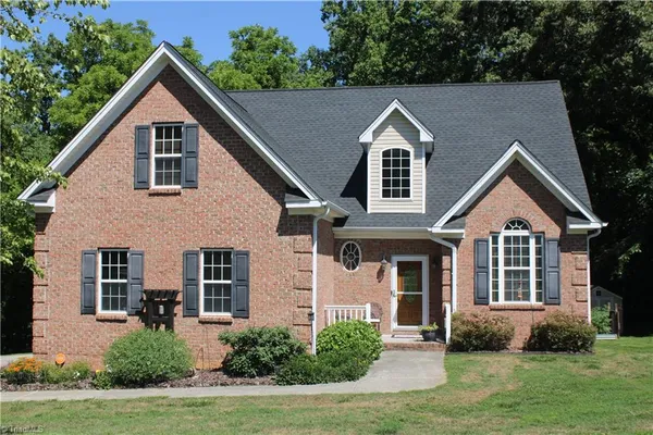 $434,900 | 364 Morning Side Drive, Winston-Salem, NC 27107