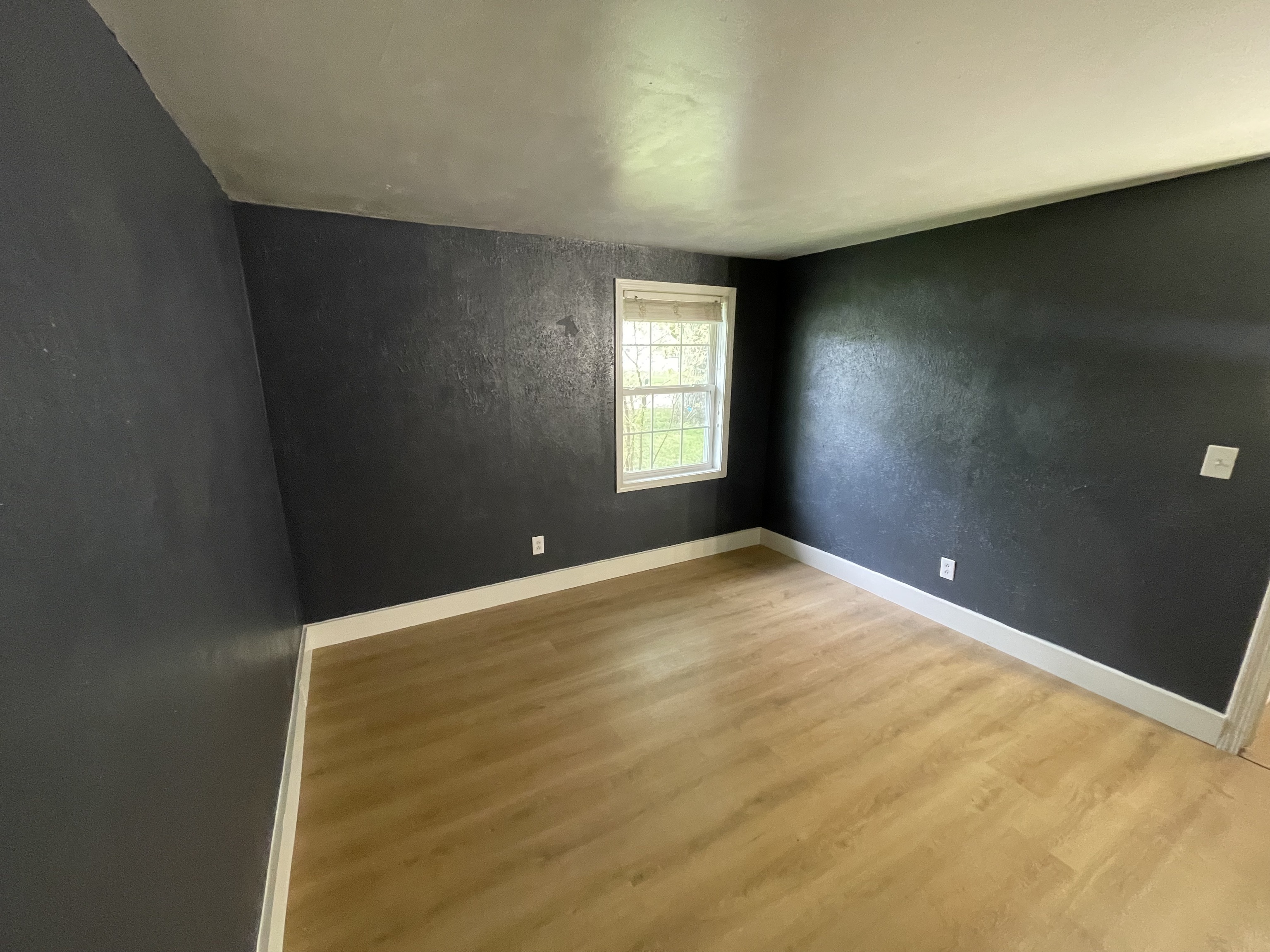 1607 Raintree Drive Anderson, IN 46011 - Photo 9 of 23 Gallery Image 9