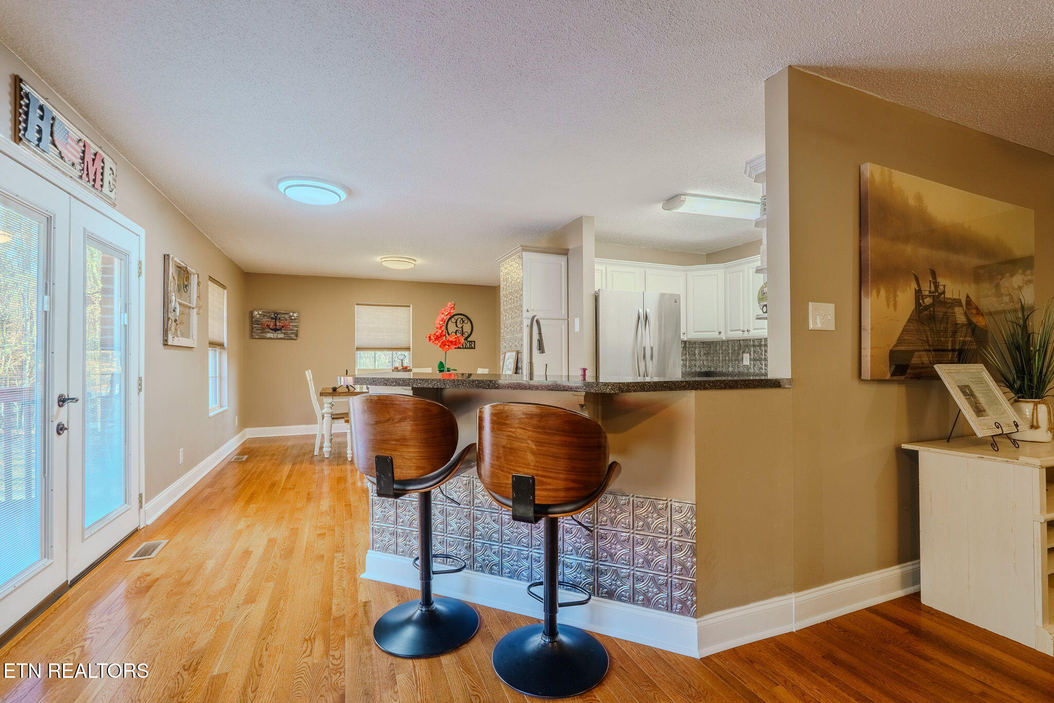 2823 Niles Ferry Road Vonore, TN 37885 - Photo 11 of 53 17-web-or-mls-_DSC3483-HDR