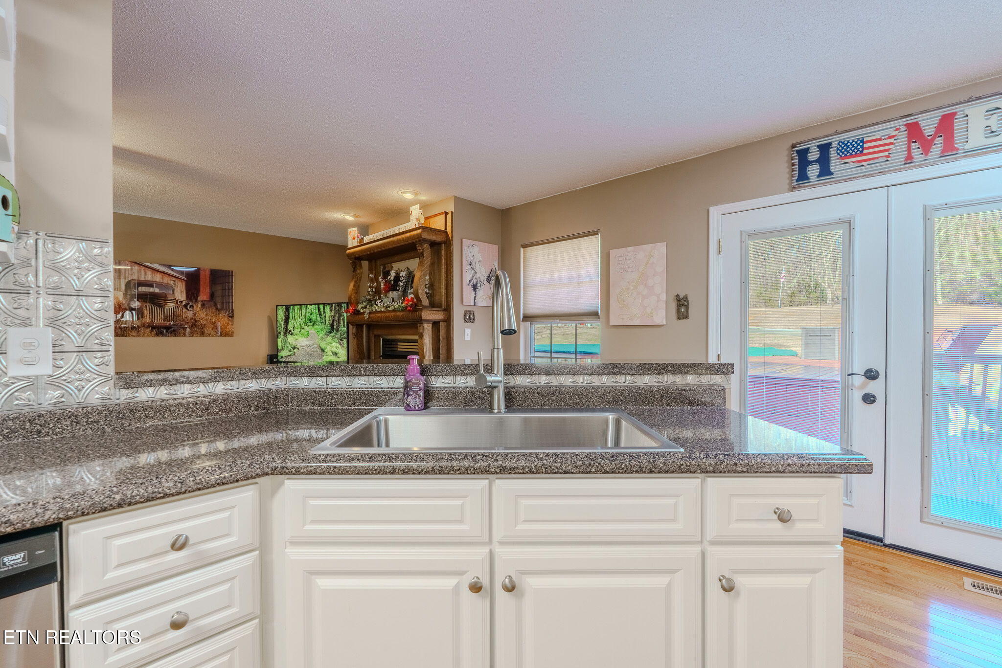 2823 Niles Ferry Road Vonore, TN 37885 - Photo 14 of 53 12-web-or-mls-_DSC3388-HDR