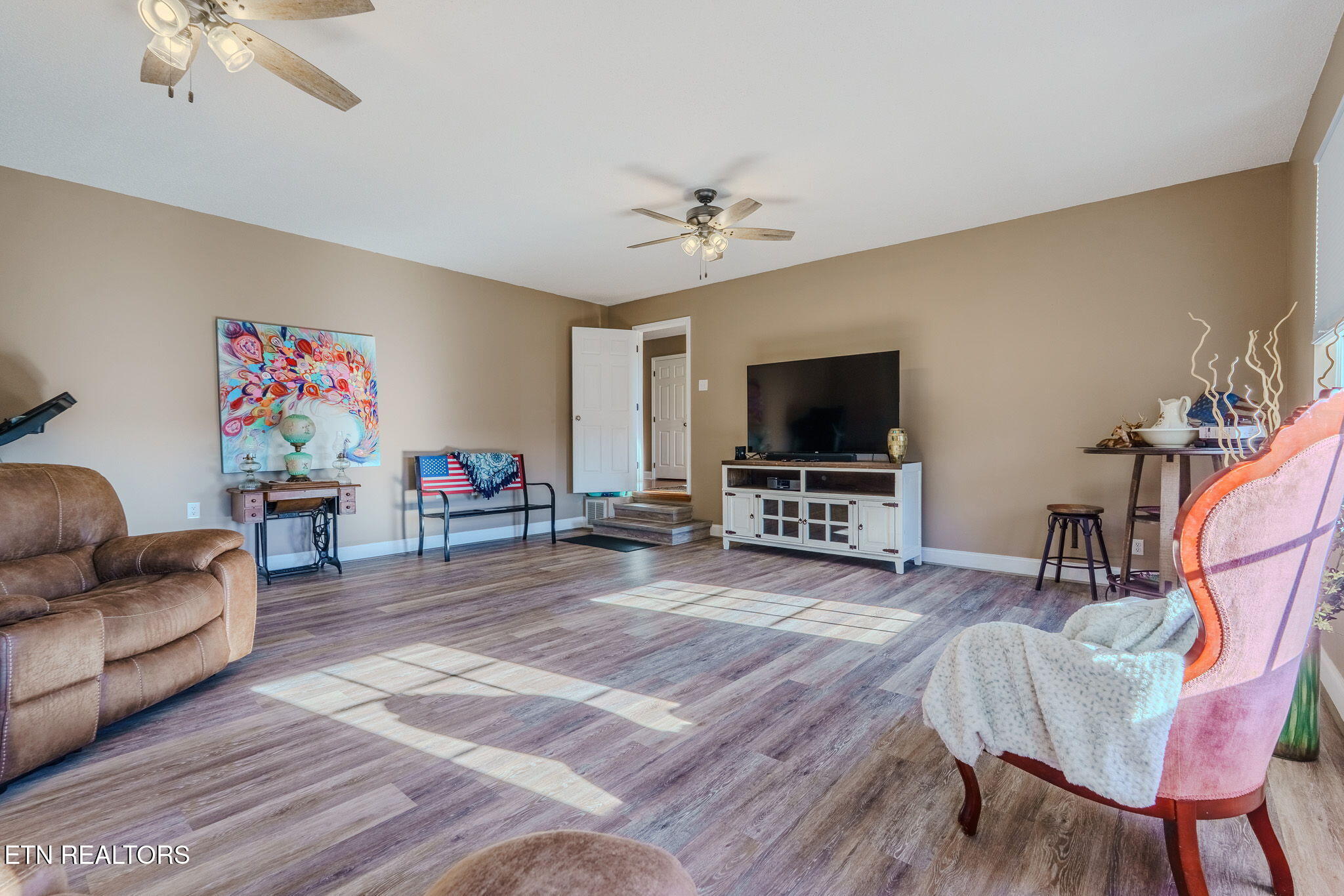 2823 Niles Ferry Road Vonore, TN 37885 - Photo 19 of 53 26-web-or-mls-_DSC3638-HDR
