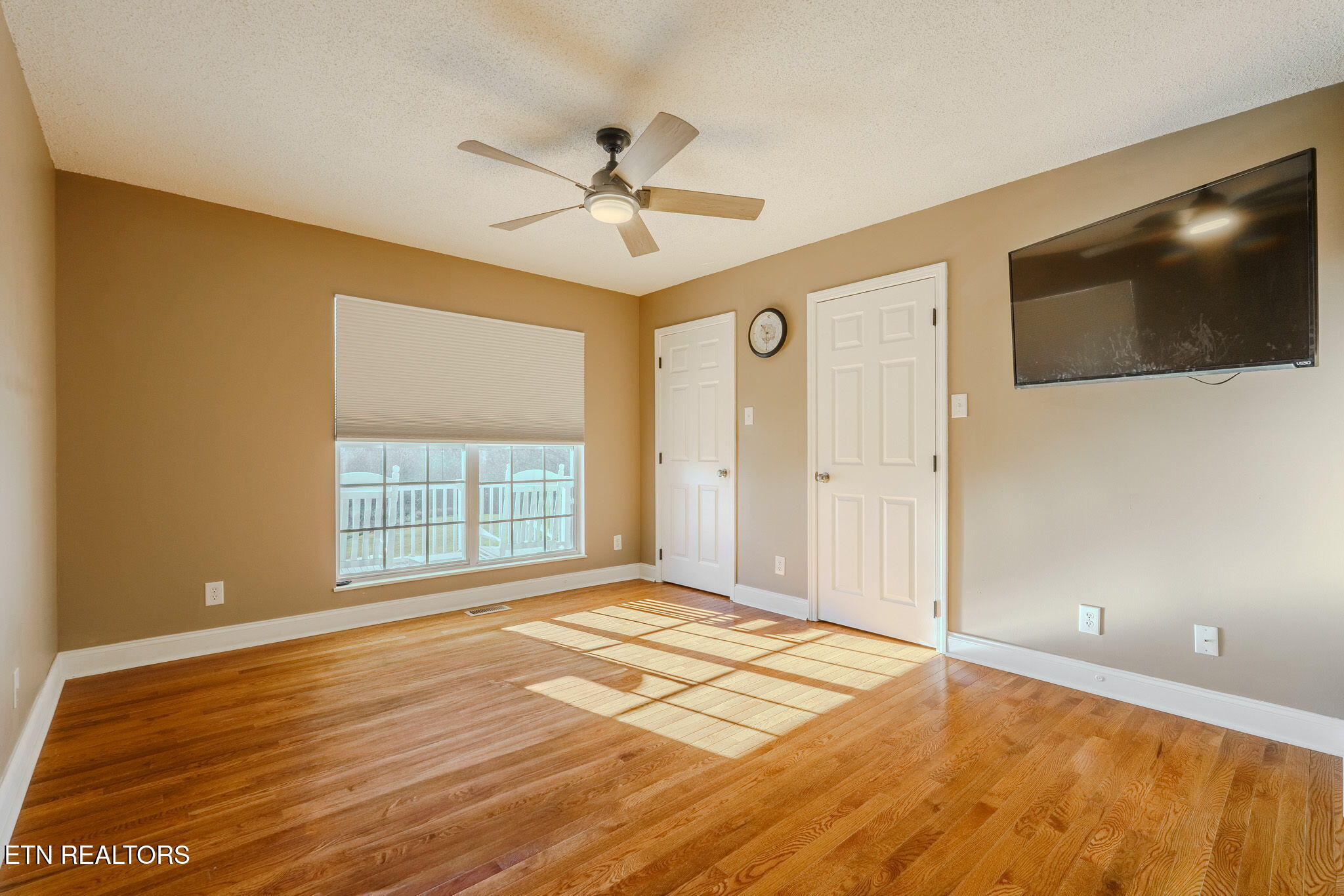 2823 Niles Ferry Road Vonore, TN 37885 - Photo 20 of 53 18-web-or-mls-_DSC3508-HDR