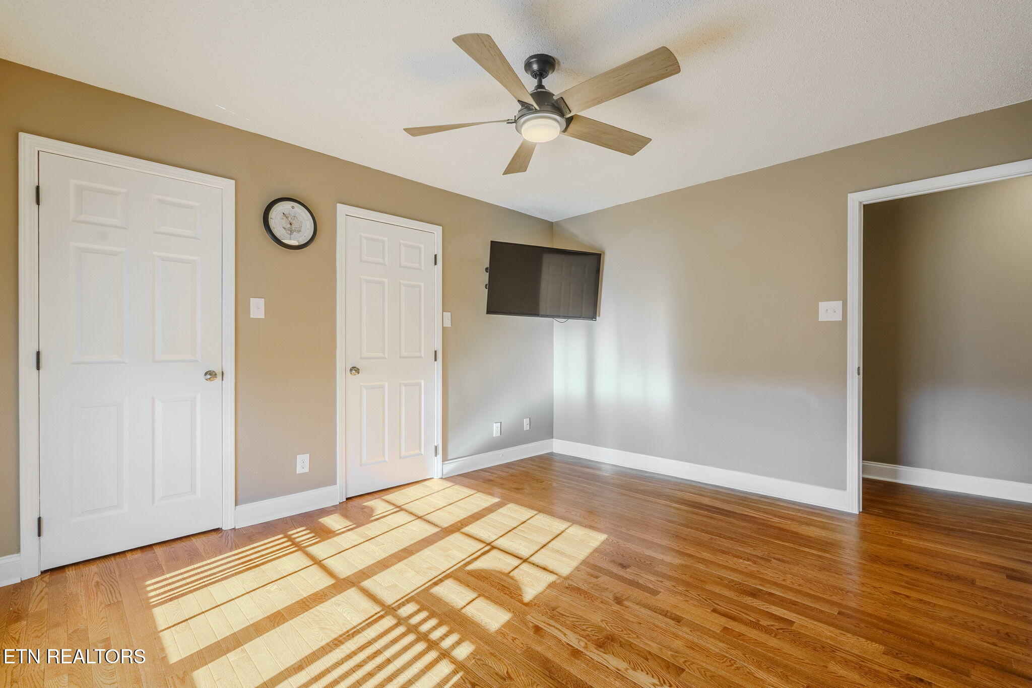 2823 Niles Ferry Road Vonore, TN 37885 - Photo 21 of 53 19-web-or-mls-_DSC3518-HDR