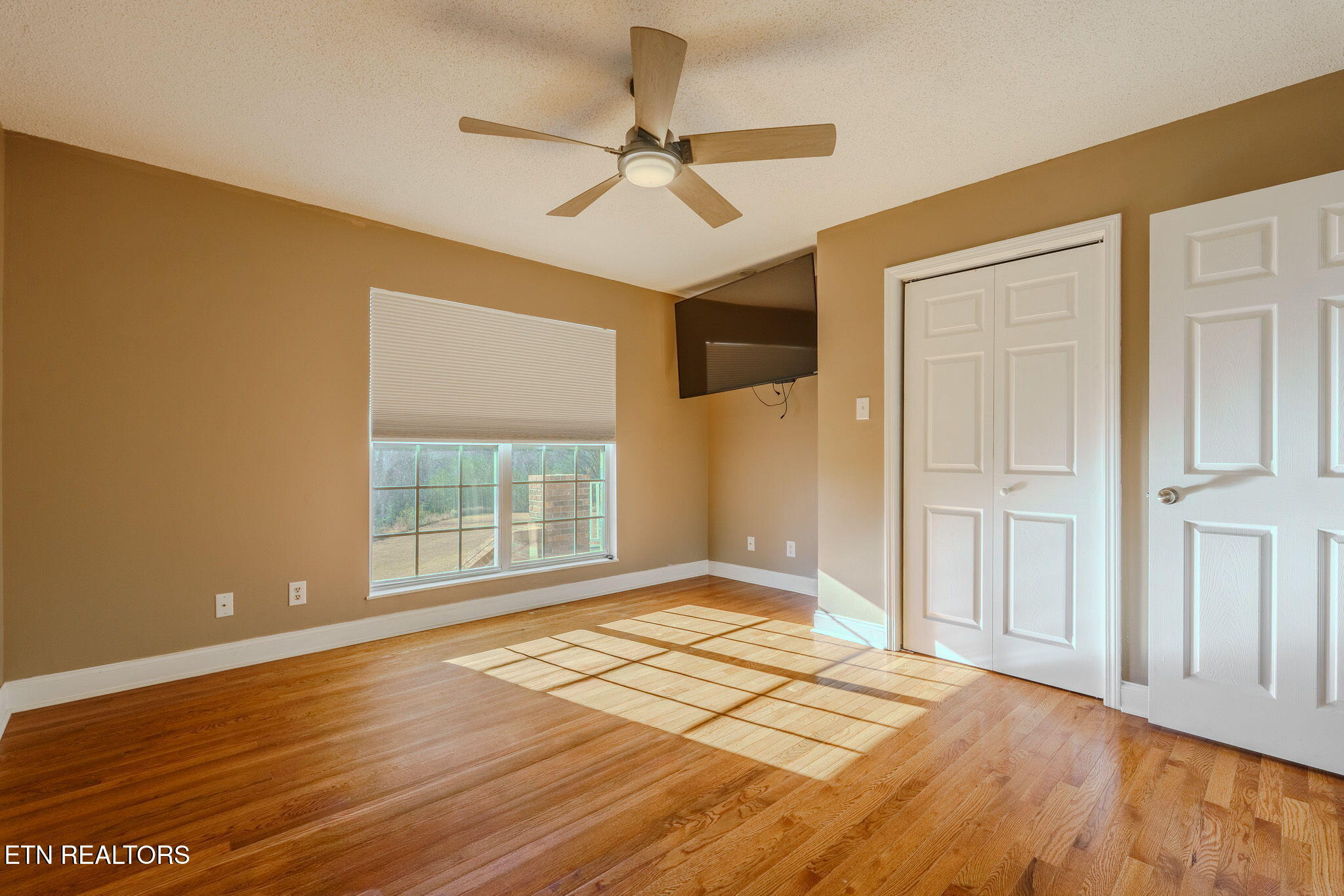 2823 Niles Ferry Road Vonore, TN 37885 - Photo 22 of 53 21-web-or-mls-_DSC3558-HDR