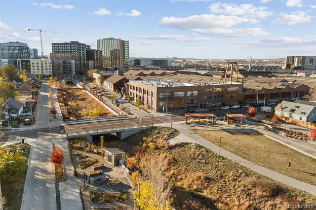 $2,640 | 1777 East 39th Avenue, Unit 205, Denver, CO 80205