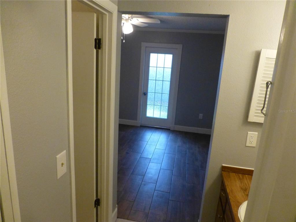1890 Wolford Road, Unit 5 Clearwater, FL 33760 - Photo 21 of 29