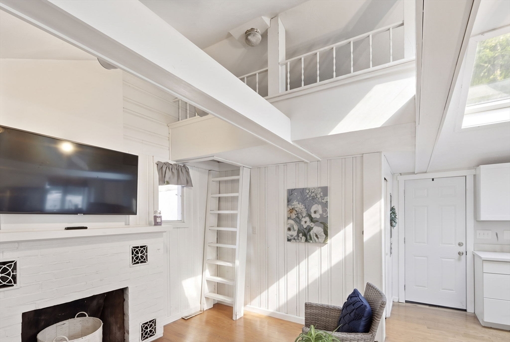 21 Hillside Road Plymouth, MA 02360 - Photo 17 of 42