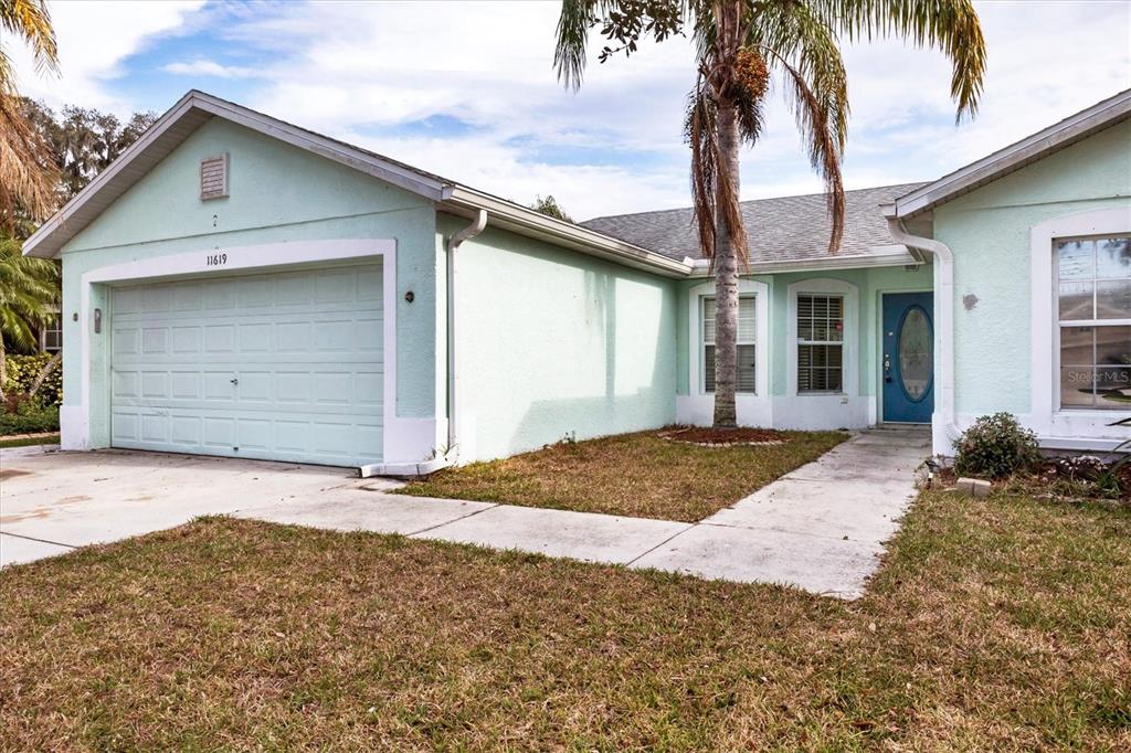 11619 Summit Rock Court Parrish, FL 34219 - Photo 4 of 36