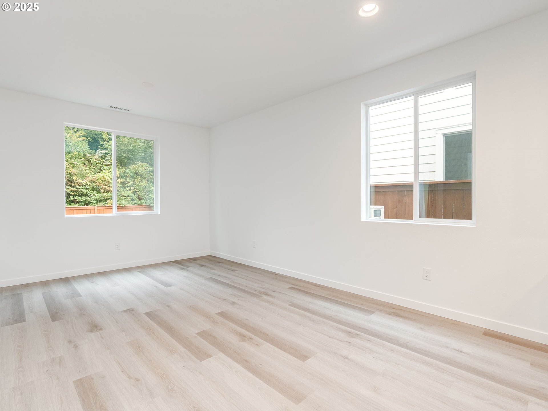 2125 Southwest 5th Place Battle Ground, WA 98604 - Photo 15 of 36 an empty room with windows