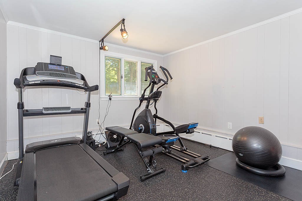 53 Bacon Street Winchester, MA 01890 - Photo 21 of 33