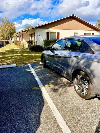 $1,600 | 712 East Arizona Avenue, Unit A, DeLand, FL 32724