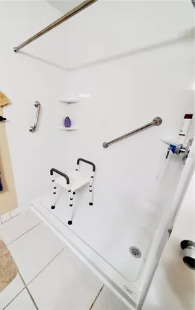 $1,600 | 712 East Arizona Avenue, Unit A, DeLand, FL 32724